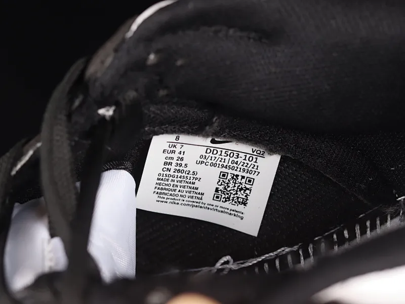 All Categories Nk SB Dunk Series Nk SB Dunk Low Low-top Sneakers B1 Special Price Nk SB Dunk Low Black and White Panda SB Smashed Backboard Fashion Casual Sneakers DD1391-100